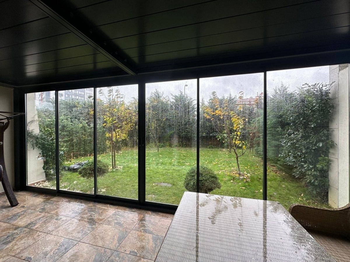 Sliding Glass - Monte Carlo